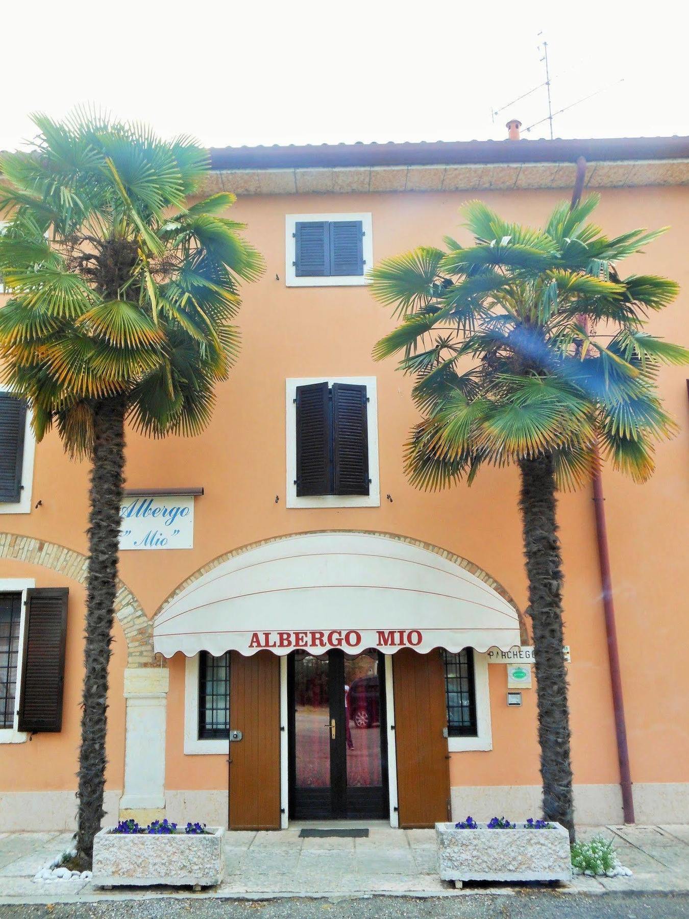 Mio Hotel *